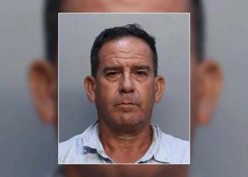 Boat Mechanic Detained After Trailer And Motors Stolen In Sunrise Tracked With Airtag