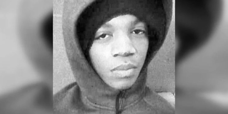 Community And Chicago Police Rally To Locate Missing Teenager Martez Smith From Englewood