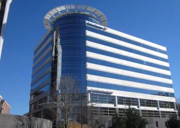 ICE detains people at the Annandale Immigration Court