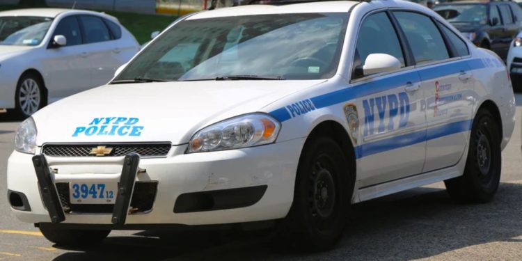 Man Critical After Being Viciously Beaten By Group In Downtown Brooklyn