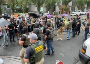 Over 20 People apprehended in NYC as mob tries to block feds from conducting immigration raids