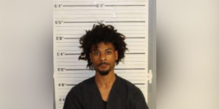 Police Pursuit From Mississippi To Memphis Ends With Man Ramming Cop Cars, Records Show