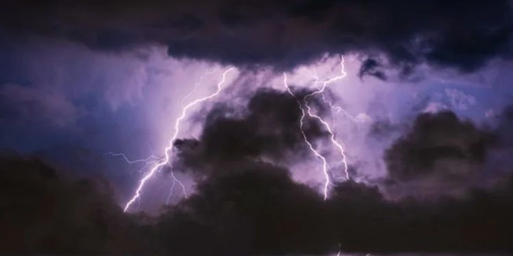 Severe Thunderstorm Watch And Flash Flood Warnings Issued For Oklahoma City And Norman