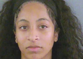 Teen arrested after girl fight attracts crowd at Wildwood mini-mart