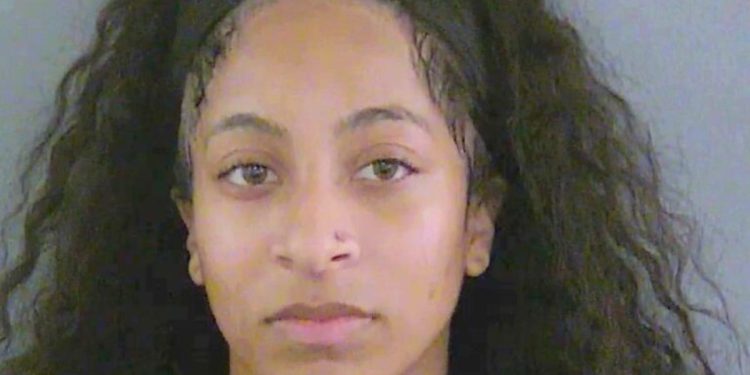 Teen arrested after girl fight attracts crowd at Wildwood mini-mart