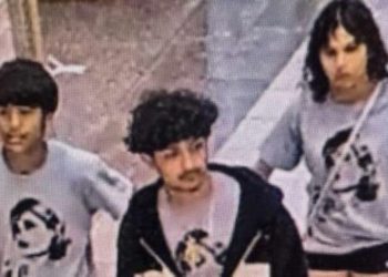 Teenager detained for allegedly shooting man at Scottsdale bus stop