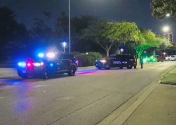 16-year-old Boy Shot Multiple Times Along Allen Parkway