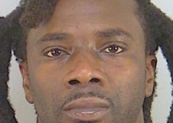 Leesburg Police Confiscated Cash, Cocaine After Pulling Over Mercedes