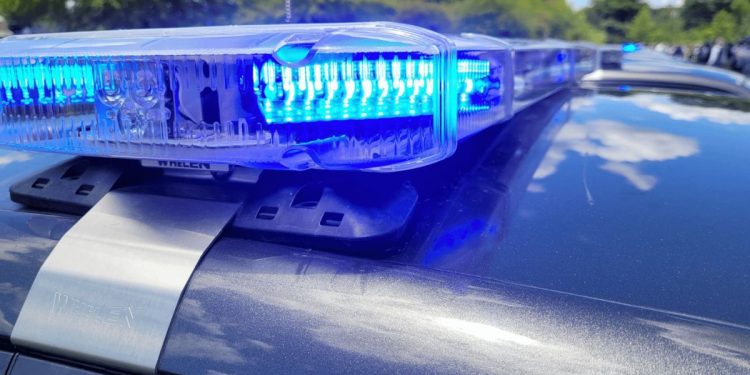 Off-duty police officer apprehended by another agency in Winona