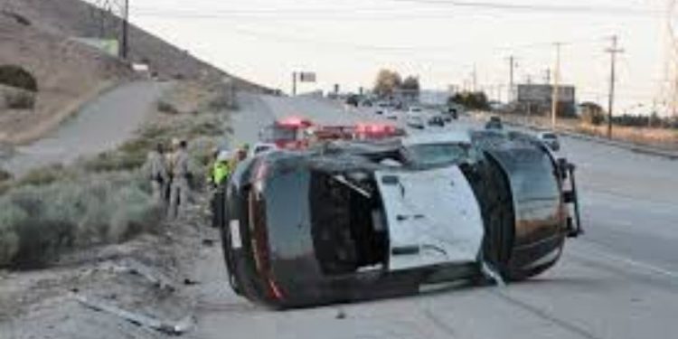 2 CHP Officers Hurt In Rollover Collision On 14 Freeway In Palmdale