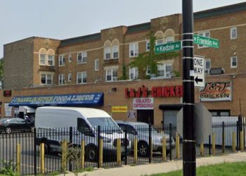 2 Injured In Shootout At Chicago Convenience Store On N. Kedzie Avenue