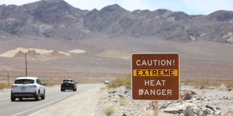 Extreme Heat Warnings Issued For The Valley Ahead Of Storms In Arizona
