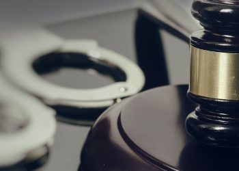 2 Missing Missouri Girls Located Safe In Indiana And Arizona Man Charged With Kidnapping