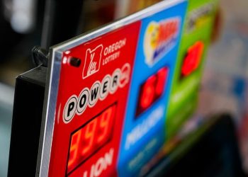 2 Oregon Residents Won Millions In Powerball Drawings This Week