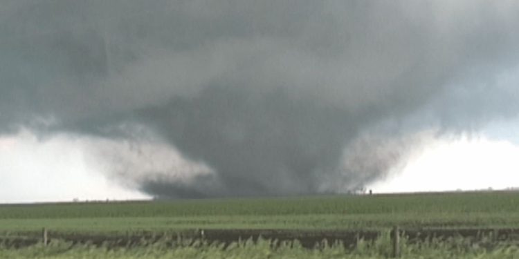 3 Major U.S. States Brace For Tornadoes Tomorrow
