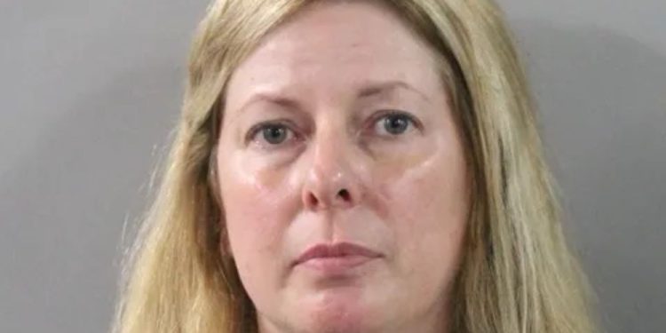 Former Lake Wales Elementary School Teacher Apprehended By Lakeland Police On Fraud Charges And Grand Theft