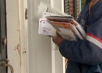 Former Los Angeles U.S. Postal Service letter carrier sentenced to 5 years for mail theft