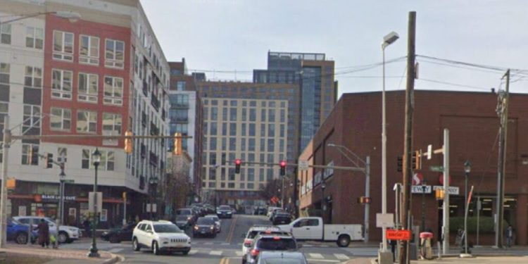 Juvenile Detained For Trying To Set Food Truck On Fire And Gun Possession