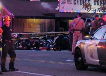 Police: 6 People Injured, Including Shooter, In Ohio Mass Shooting Outside Bar