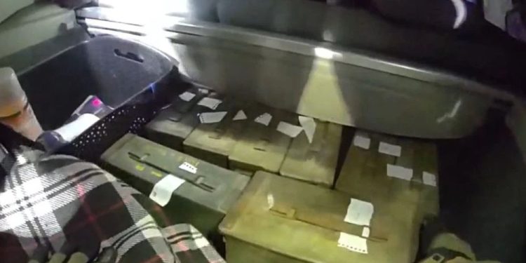 Duo Detained After Deputies Find Guns, Drugs And Ammo During Reno Traffic Stop