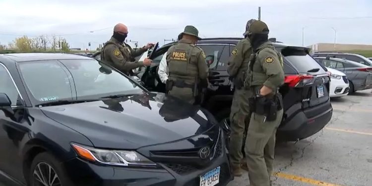 ICE agents detained several people at O’Hare Airport rideshare parking lot