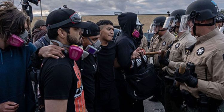 Illinois State Police Arrested Unlawful Anti-ICE Protesters