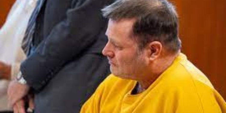 Oregon Man Sentenced To 20 Years In Prison After Stabbing Wife And Killing Her Dog While Out On Bond For Strangling Her