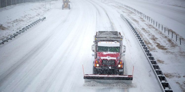 Tennessee, North Carolina, And Georgia Mountains Brace For Up To 18 Inches Of Snow