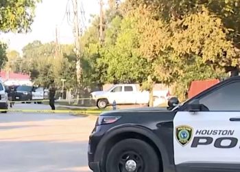 2 Suspects Wanted After Ramming Vehicle Between Two Houses In North Houston