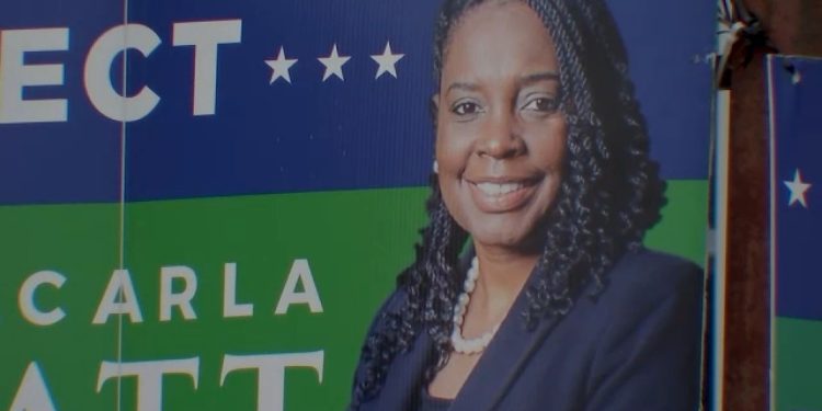 Harris County treasurer apprehended, accused of breaking into car