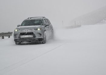 Winter Storm Warning Issued Across Multiple States As 100 MPH Winds Approach