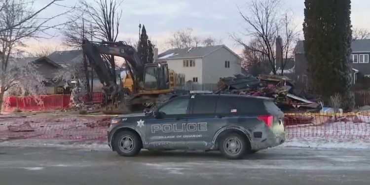 2 People Found Dead After House Explosion In Chicago Suburb