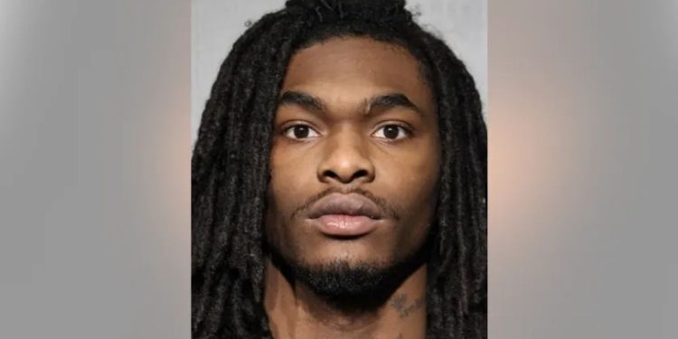 Chicago Man Taken Into Custody Minutes After Shooting Woman In Mouth