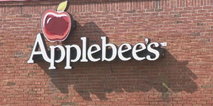 Maryland couple arrested in the act at an Applebee’s parking lot