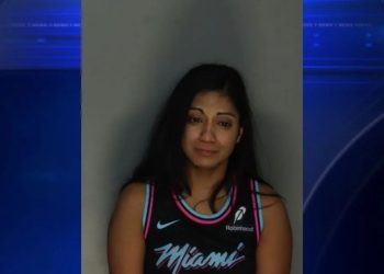 Physician assistant taken into custody for trespassing offered police $5,000 before officers found cocaine, detectives say