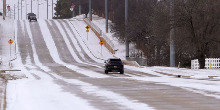 Prayers Pouring In For Three States Preparing For ‘Rare’ Snowstorm