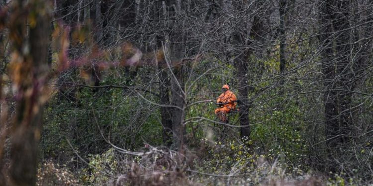 U.S. Issues ‘Warning’ After Six Hunters Discovered Dead