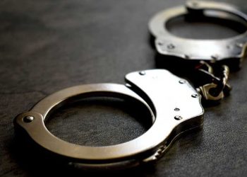 2 Roseburg School Assistants Arrested After Children Suffer Injuries During Class, Deputies Say