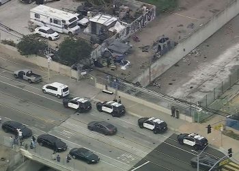 Police: 4 murders of homeless people including ex-NFL player may be connected