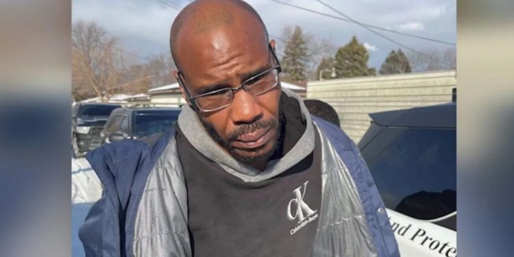 Suspect taken into custody in ‘execution’ killing of mom at the Chicago bar she owned