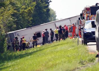 Tour Bus Driver Charged With Manslaughter After Crash Kills 5 People In New York