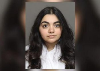 Ohio teacher accused of inappropriate relationship with student, 15, pleads guilty