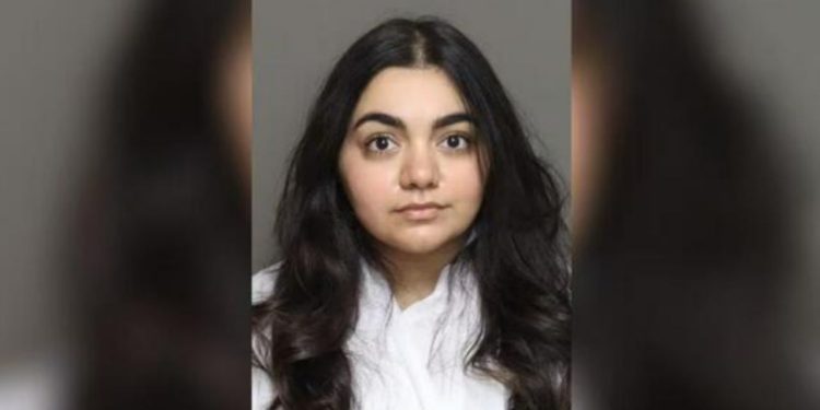 Ohio teacher accused of inappropriate relationship with student, 15, pleads guilty