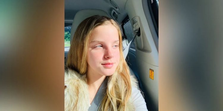 Teen girl gunned down in posh Chicago enclave as police rush to arrest her killer