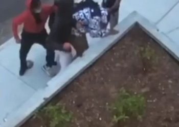 4 teens assault 12-year-old outside Columbus library as he waited to be picked up