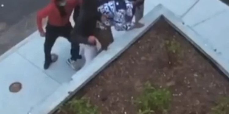 4 teens assault 12-year-old outside Columbus library as he waited to be picked up