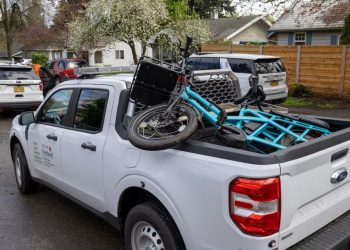 8 people arrested during drug trafficking bust in Parkrose neighborhood