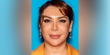 Feds detain Iranian woman at LAX for allegedly brokering weapons sales for Islamic regime