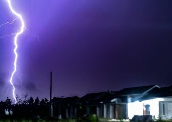 Four U.S. States Warned About Thunderstorm With 70 MPH Wind Tonight