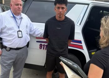 Man discovered in bed with 13-year-old after breaking into north Harris County home